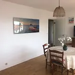 Entierement Renove Avec Vue Sur Le Bassin Et St Yves - Parking Prive Arcachon