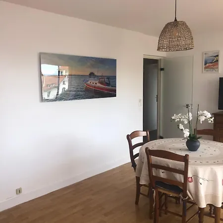 Entierement Renove Avec Vue Sur Le Bassin Et St Yves Parking Prive Arcachon