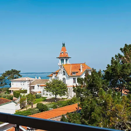 Entierement Rénové Avec Vue Sur Le Bassin Et St Yves Parking Privé Appartamento Arcachon