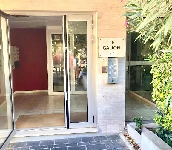 Appartement Entierement Rénové Avec Vue Sur Le Bassin Et St Yves Parking Privé Arcachon