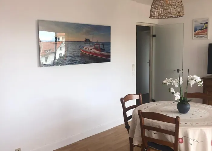 Entierement Rénové Avec Vue Sur Le Bassin Et St Yves Parking Privé Arcachon